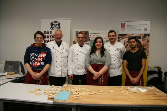 Bäcker_KONTEXT Bäcker_KONTEXT